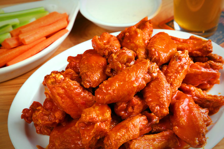 CHICKEN WINGS