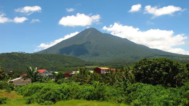 Climbing Again: The Mysticism of Mt Banahaw